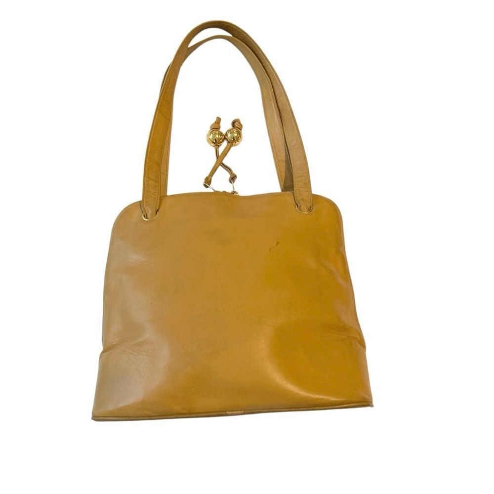 Chanel light brown tote - Picture 13 of 16